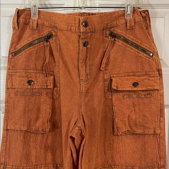 Oli & Hali  Mineral Washed Cargo Pants in Camel, XL - Picture 6 of 10